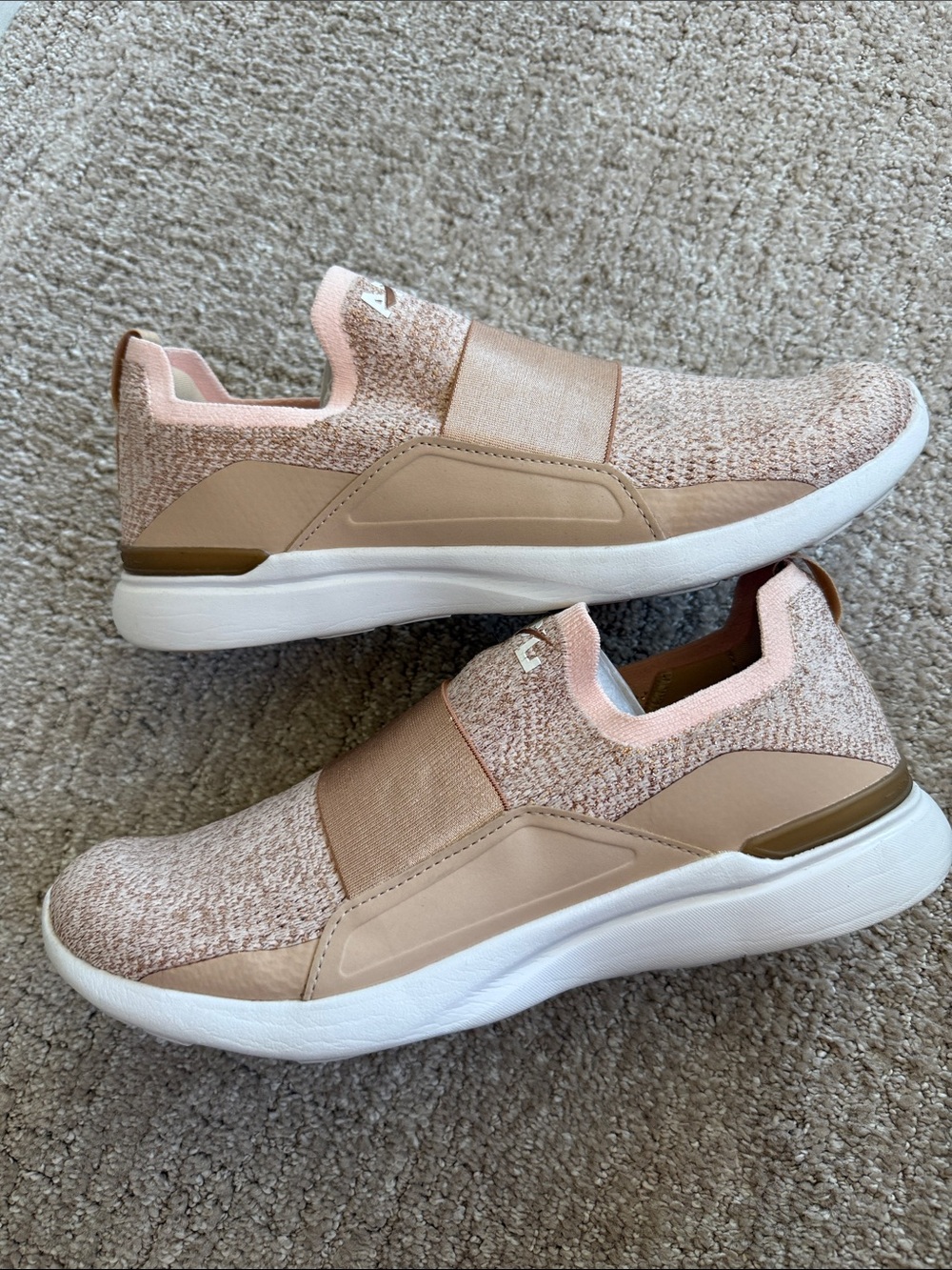APL women’s Techloom Bliss rose gold/white size 9 - Picture 6 of 9